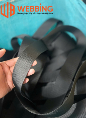 So sánh dây đai polyester