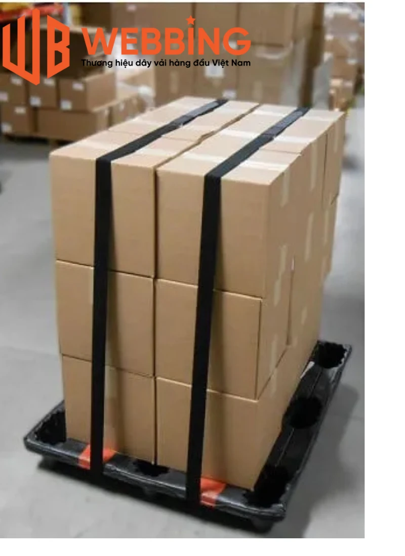 Dây đai polyester trong ngành logistics