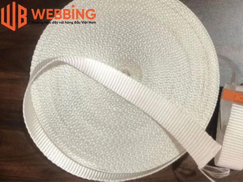 Khả năng kháng hóa chất dây đai polyester trong nhà máy Khả năng kháng hóa chất dây đai polyester trong nhà máy