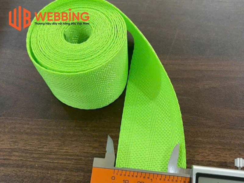 sử dụng dây đai polyester ngoài trời