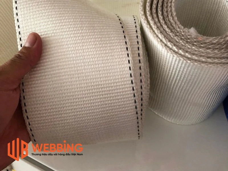 Dây đai Polyester hay dây thép Dây đai Polyester hay dây thép