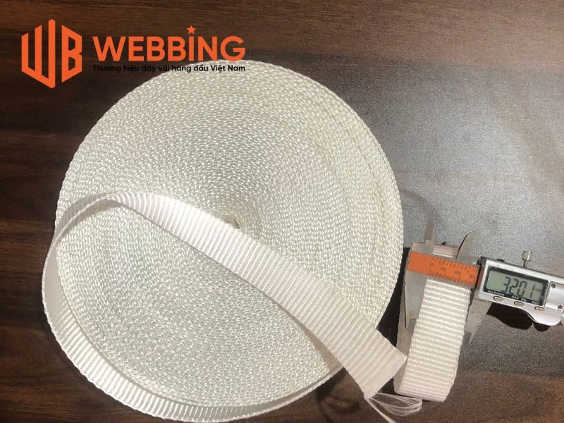 sử dụng sai dây đai polyester